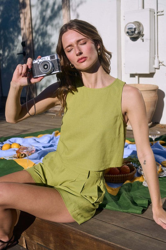 Kiwi High Waist Front Pleat Shorts